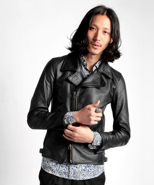 NANO universe（ナノユニバース）の「LOUNGE LIZARD（ラウンジリザード