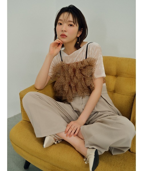 LILY BROWN（リリーブラウン）の「ラッフルチュールビスチェ（ベスト