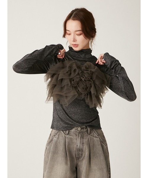 LILY BROWN（リリーブラウン）の「ラッフルチュールビスチェ（ベスト