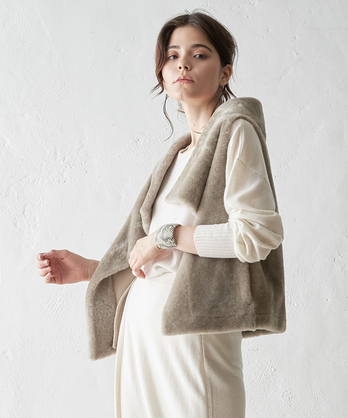 Whim Gazette（ウィムガゼット）の「ムートンベスト（ベスト）」 - WEAR