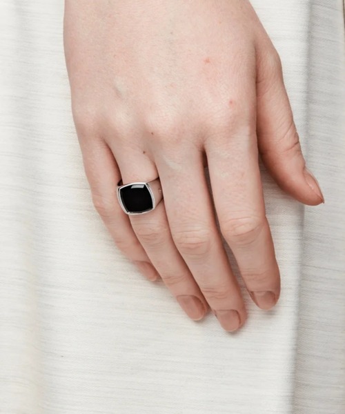 TOM WOOD（トムウッド）の「【TOMWOOD(トムウッド)】Cushion Black