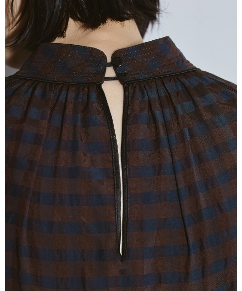 TODAYFUL（トゥデイフル）の「ギンガムチェックパフブラウス（シャツ