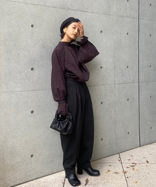 TODAYFUL（トゥデイフル）の「ギンガムチェックパフブラウス（シャツ