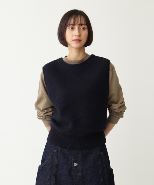 MHL.（エムエイチエル）の「FELTED DRY WOOL（ベスト）」 - WEAR