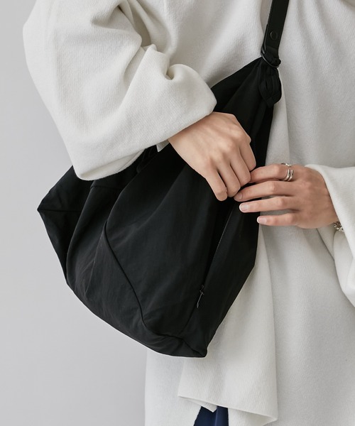 SLOW（スロウ）の「【SLOW / スロウ】SPAN NYLON-WRAP BAG S(トート