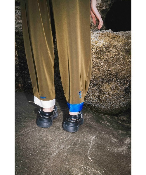 BOLCKING EASY TUCK PT（スラックス）｜OMMO（オーエムエムオー）の