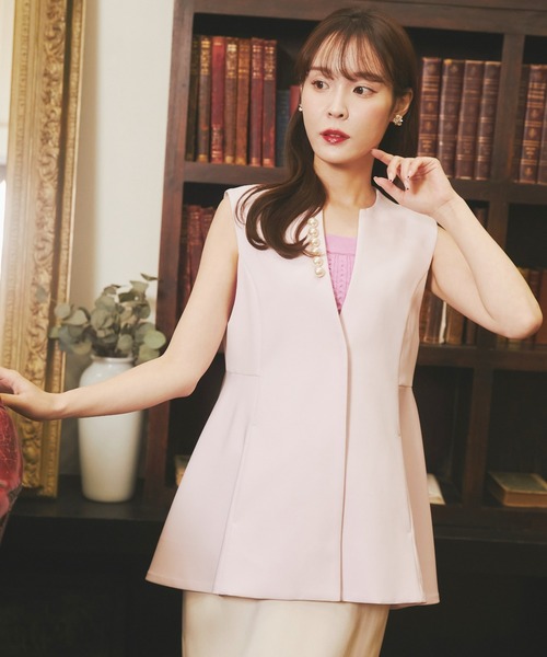 CELFORD（セルフォード）の「パールペプラムジレ（ベスト）」 - WEAR