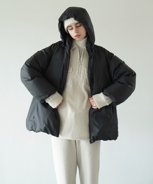 クラネ】パッカブルダウンジャケット