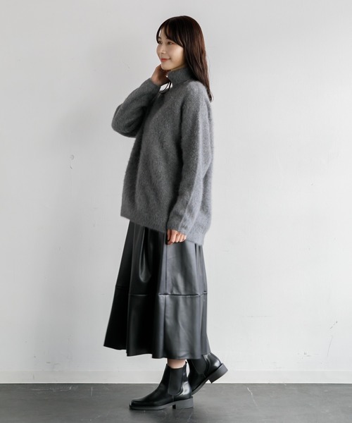 CASA FLINE（カーサフライン）の「CASA FLINE フォックスハイネック