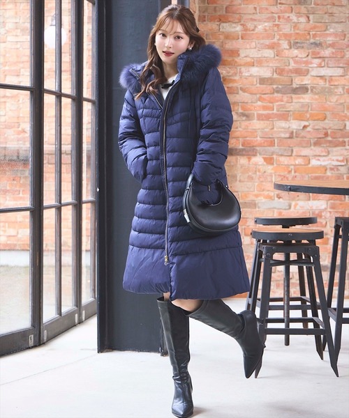 SWINGLE（スウィングル）の「FOXファー付エレガンスロングダウンコート