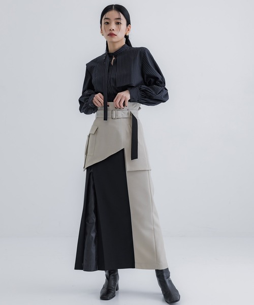 UNITED TOKYO（ユナイテッドトウキョウ）の「テーラータイトスカート