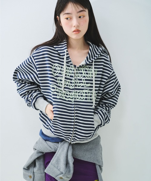 ブランコに乗ったcommon gull product.zip hoodie 26spring.（パーカー