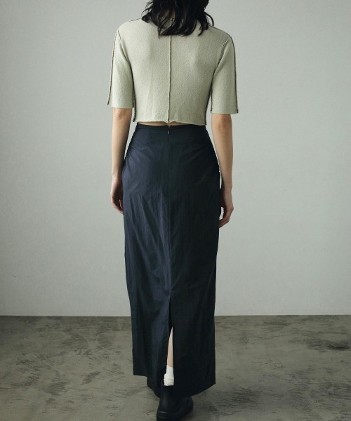anuke（アンヌーク）の「anuke Tuck Long Skirt タックロングスカート