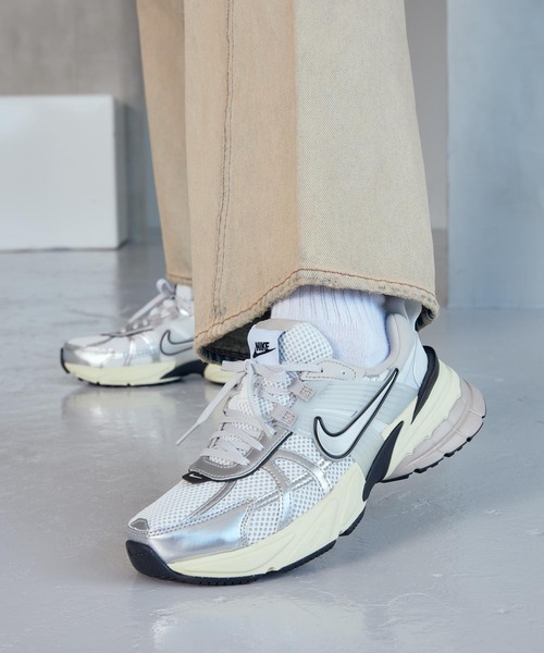 セール】ナイキ V2K ラン ウィメンズシューズ / Nike V2K Run Women's