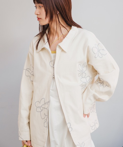 Kastane（カスタネ）の「フラワープリントジャケット（その他アウター