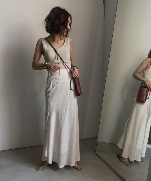 Ameri（アメリ）の「SATIN JACQUARD FLARE SKIRT（スカート）」 - WEAR