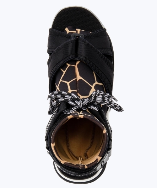 MARC JACOBS（マークジェイコブス）の「SOMEWHERE SPORT SANDAL WITH