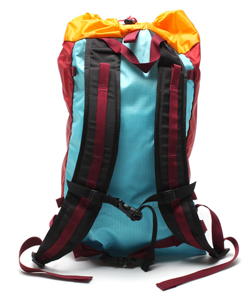 BEAMS（ビームス）の「ARC'TERYX×BEAMS / 35th別注 “CIERZO18”（バック