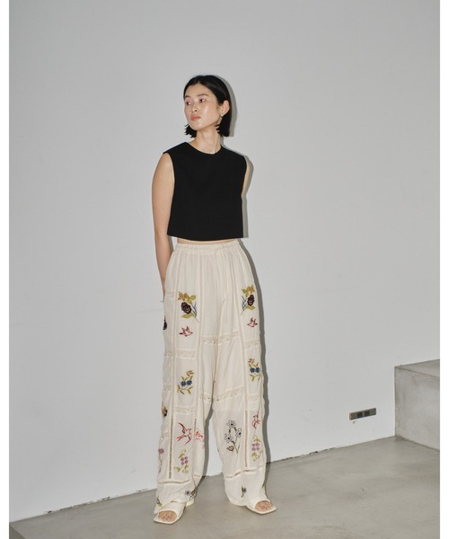 TODAYFUL（トゥデイフル）の「Embroidery Patchwork Trousers（その他