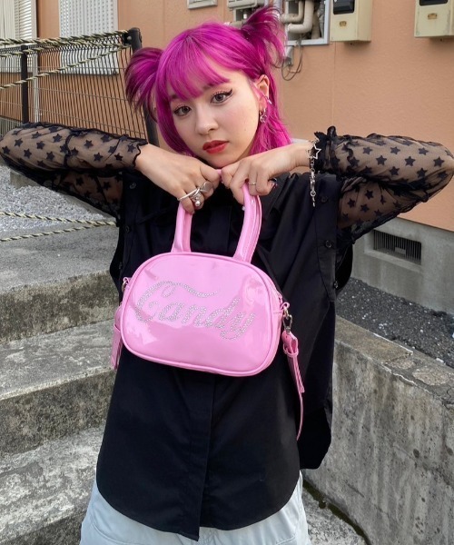 Candy Stripper（キャンディストリッパー）の「KILA KILA LOGO MINI