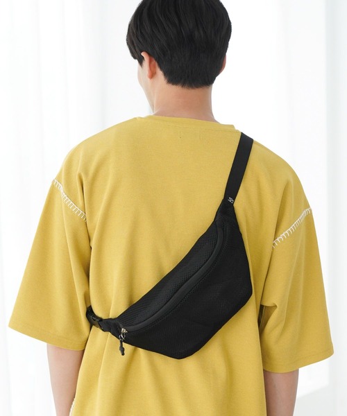 LAKOLE（ラコレ）の「メッシュボディバッグ / 191534（ボディバッグ