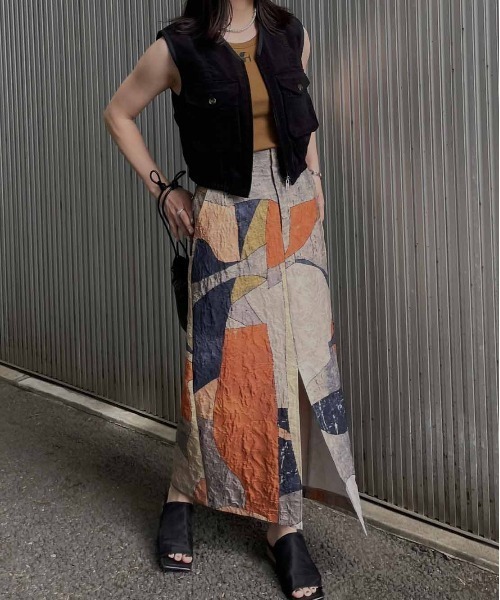 Ameri（アメリ）の「MEDI MURAL I LINE SKIRT（スカート）」 - WEAR