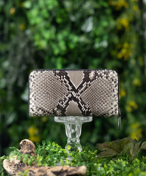 専用ギフトBOX付き】ダイヤモンドパイソン 長財布 ラウンドファスナー