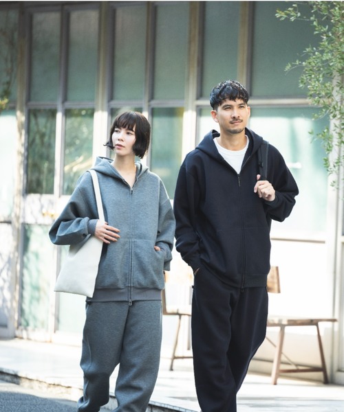 TENTIAL（テンシャル）の「MIGARU Tech Sweat Long Sleeve Full Zip