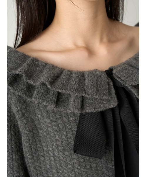 FRAY I.D（フレイアイディー）の「フリルカラーケーブルプルオーバー