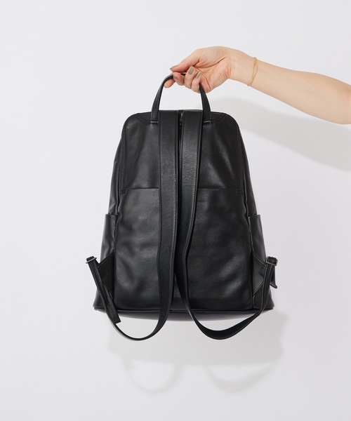 ear PAPILLONNER（イアパピヨネ）の「《A4対応/本革》レザースタンド