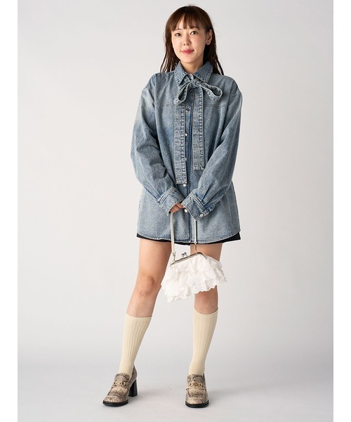 LILY BROWN（リリーブラウン）の「バリエーションボウタイシャツ