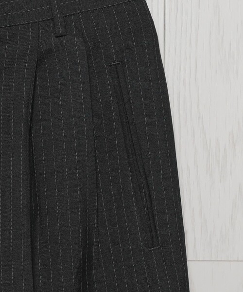 H BEAUTY&YOUTH UNITED ARROWS（エイチビューティーアンドユース