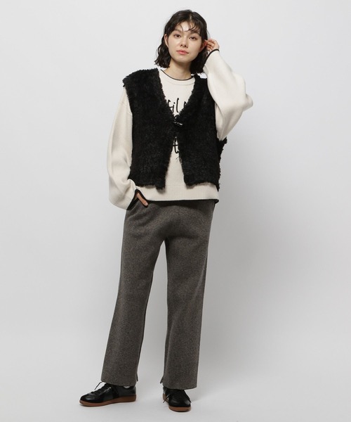 niko and（ニコアンド）の「トグルファーニットベスト（ベスト