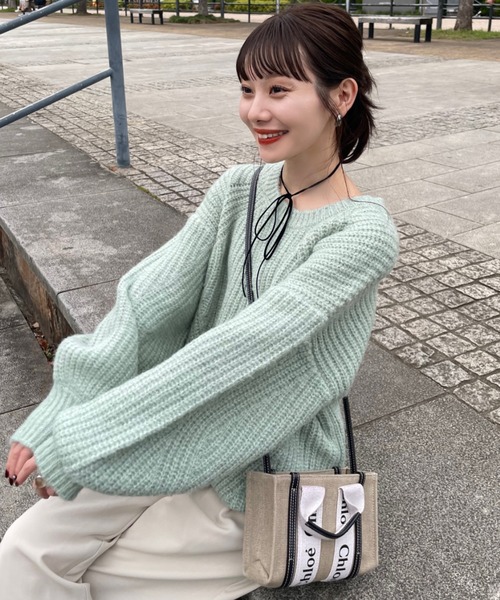 hinari（ヒナリ）の「オーバーサイズカラーニット（ニット/セーター