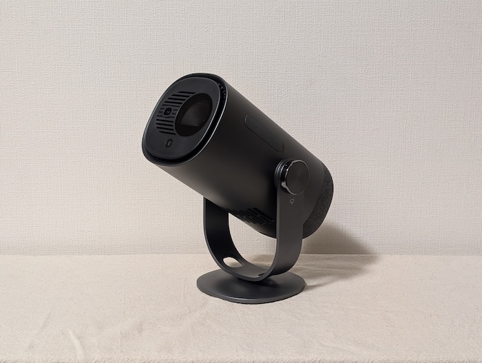 Dangbei Freedoレビュー】天井投影もできる小型ポータブル