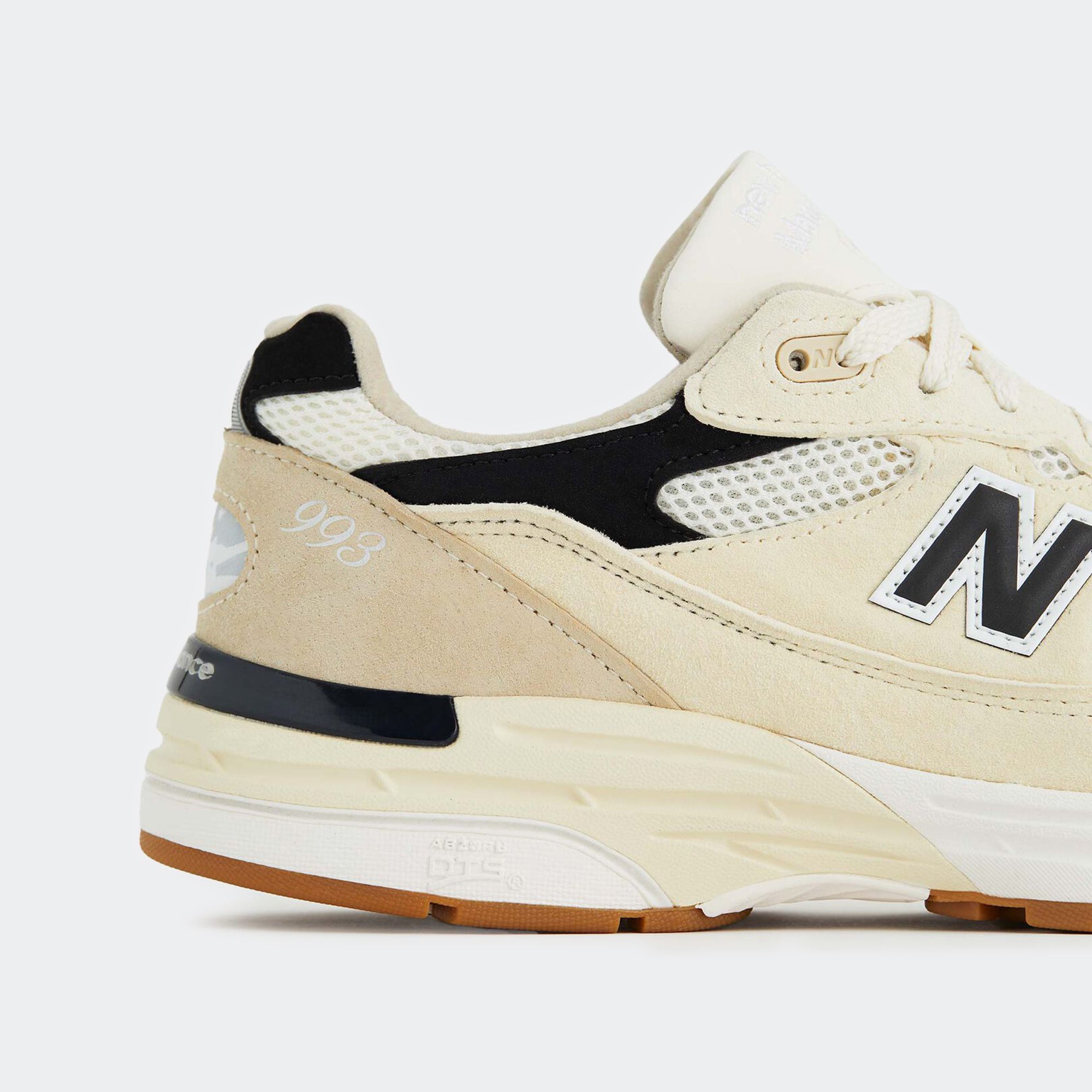 Unisex New Balance Made in USA 993 Shoes U993WS | Chicago City Sports