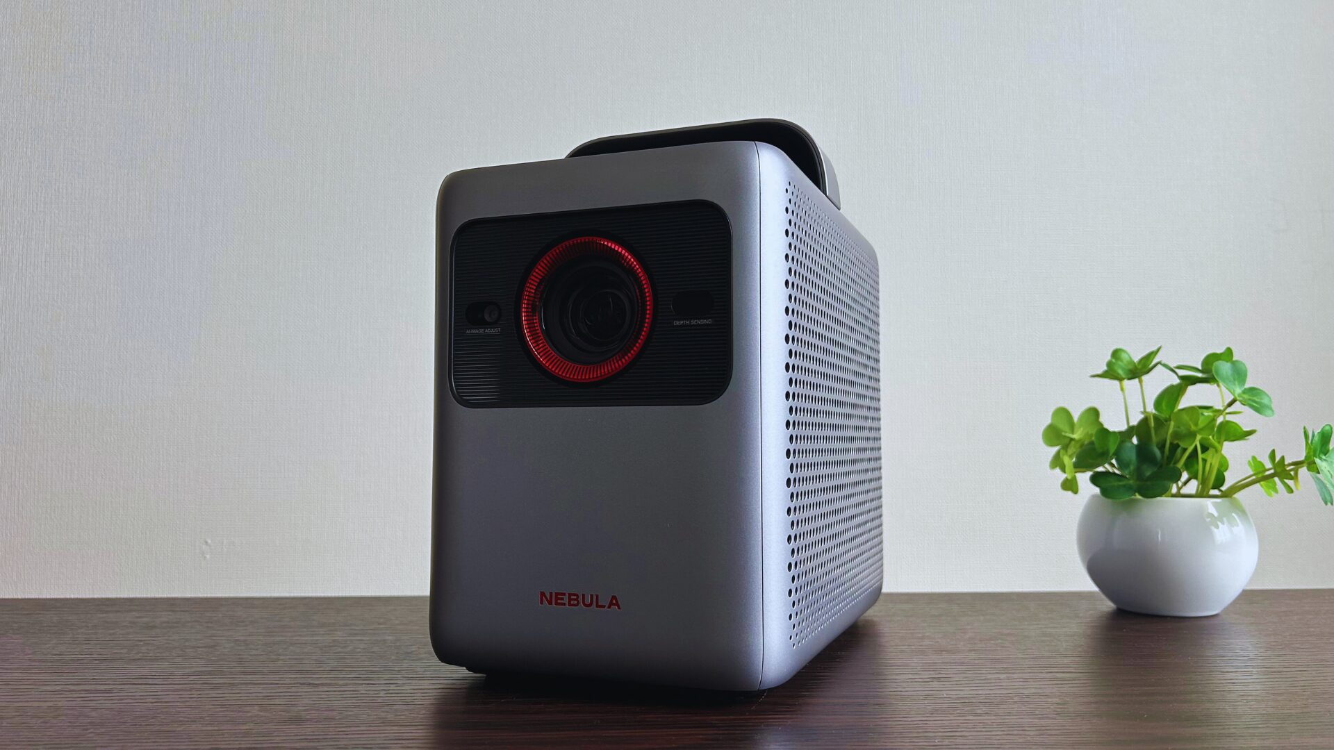 レーザー＋LED光源搭載の最新機】Nebula Cosmos 4K SEをオタクが徹底