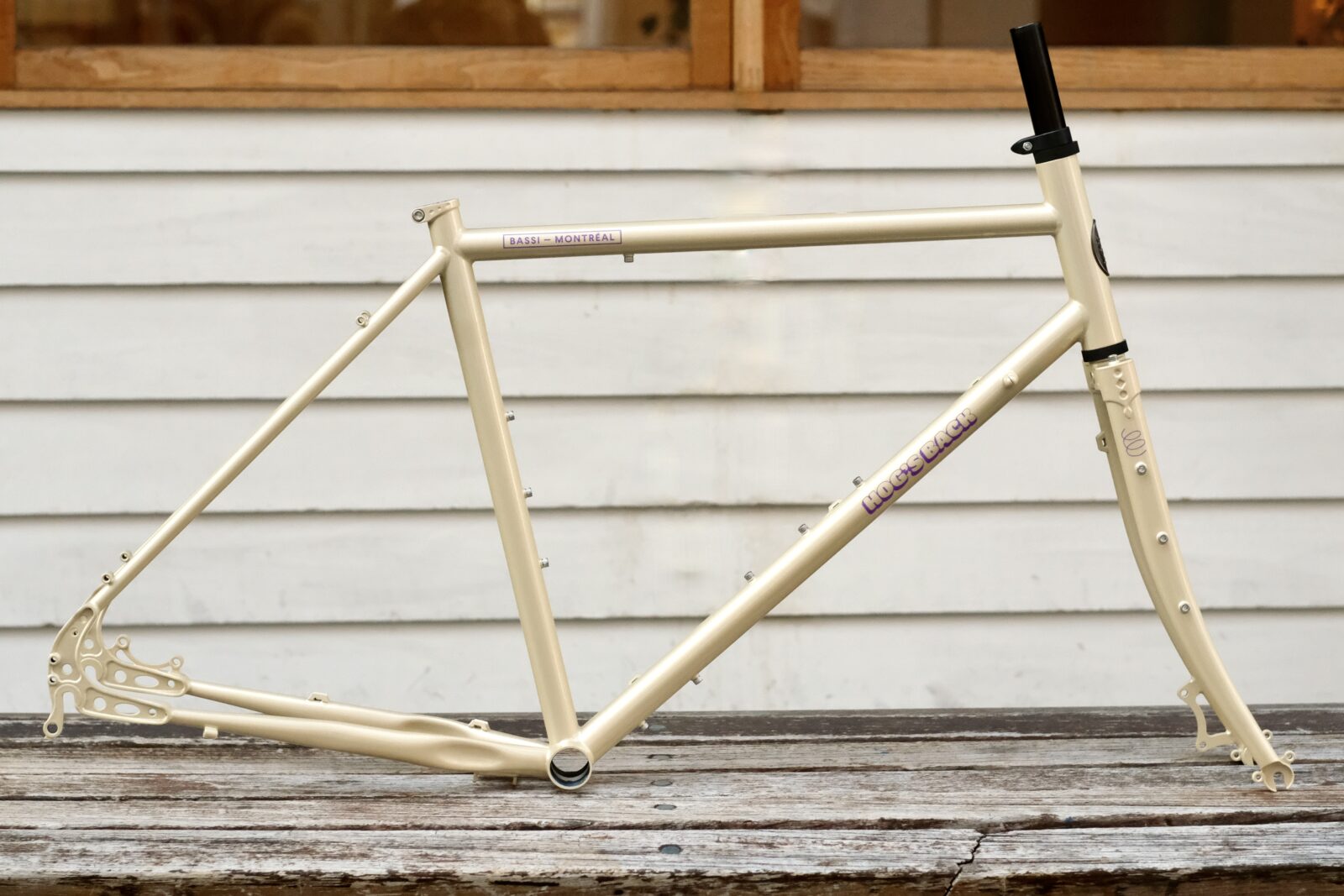 再入荷】BASSI Hog's Back ニューカラー登場の巻 | Circles／名古屋の