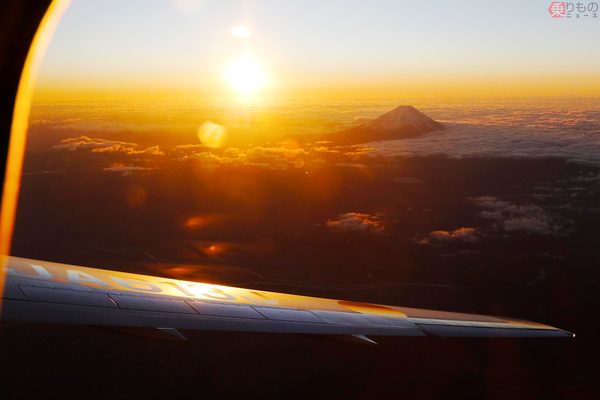 JAL「初日の出フライト」に搭乗したら 普通はないことばかりだった 4