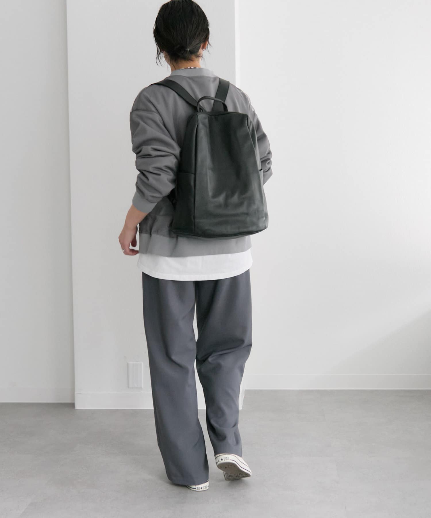 通勤・お仕事バッグ/本革/軽量/A4サイズ対応》NEWスタンドリュック