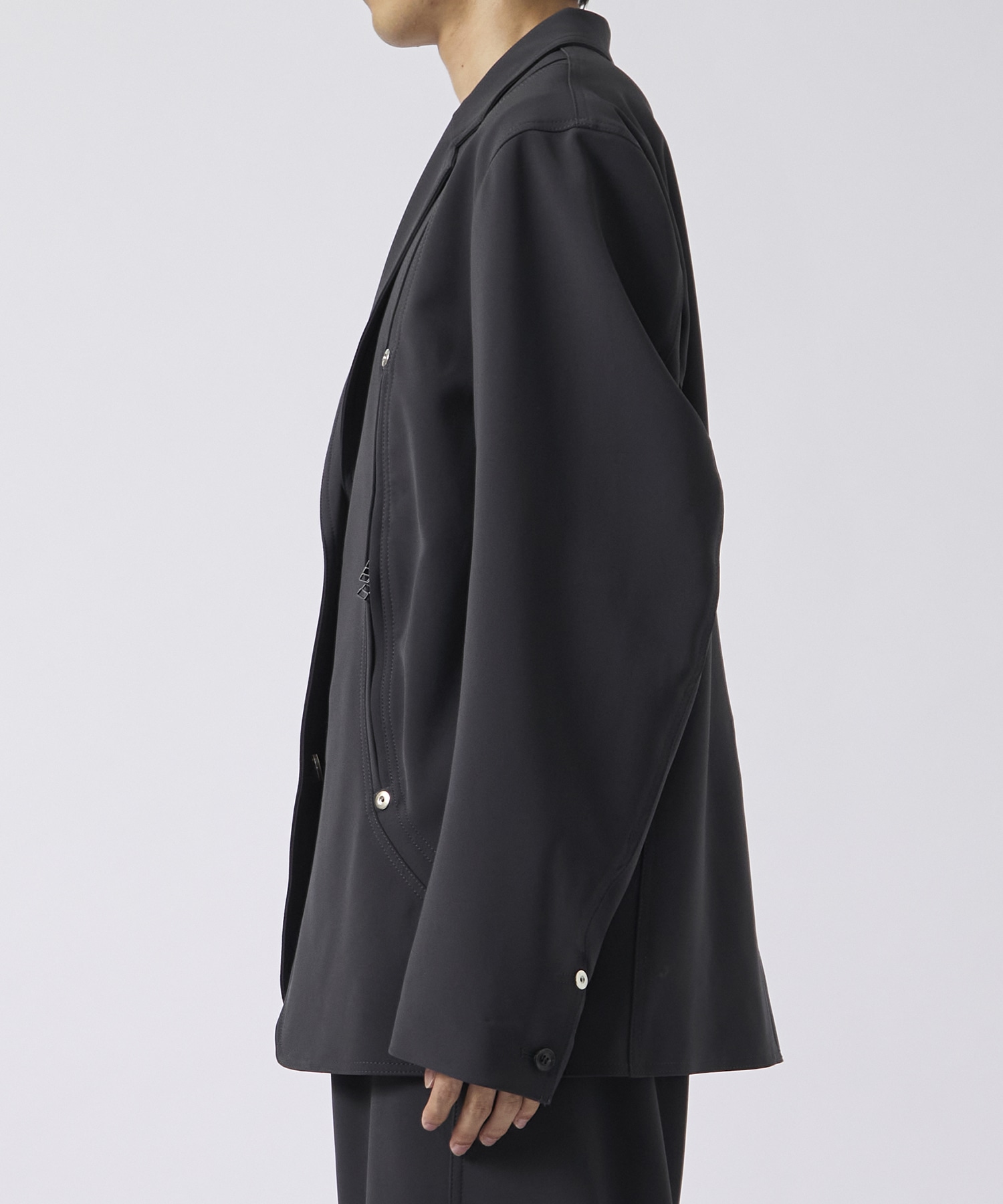 ｶｰﾌﾞｼﾞｯﾌﾟｼﾞｬｹｯﾄ ｜ CONZ