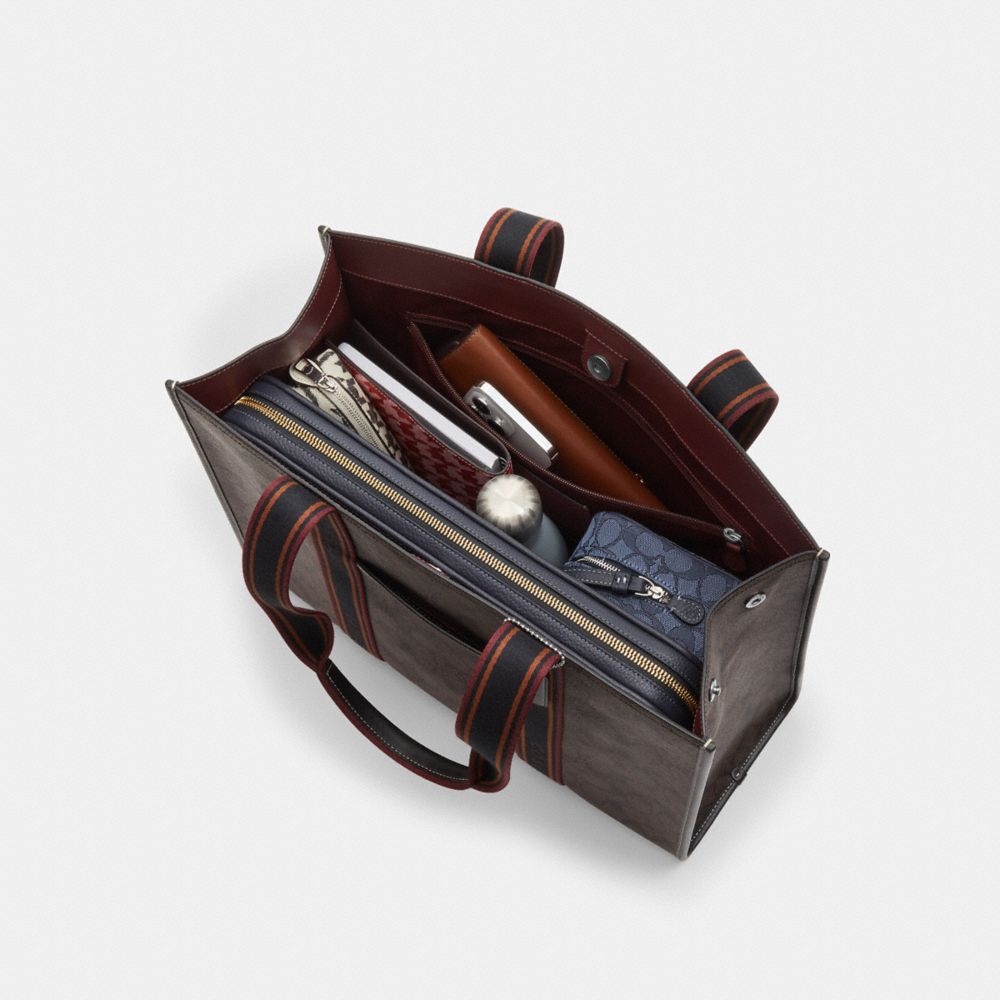 公式】コーチアウトレット | ラージ スミス トート