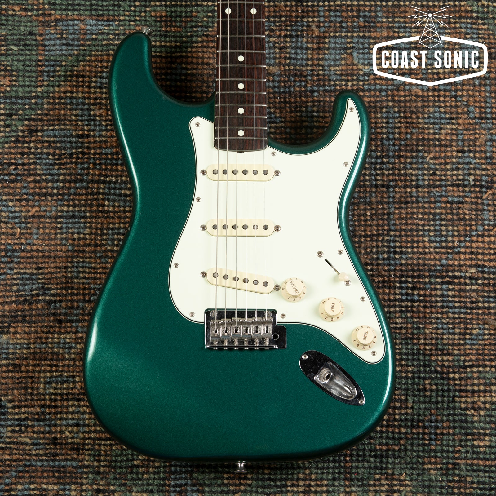 2017 Fender Hybrid 60's Stratocaster made in Japan -Sherwood Green