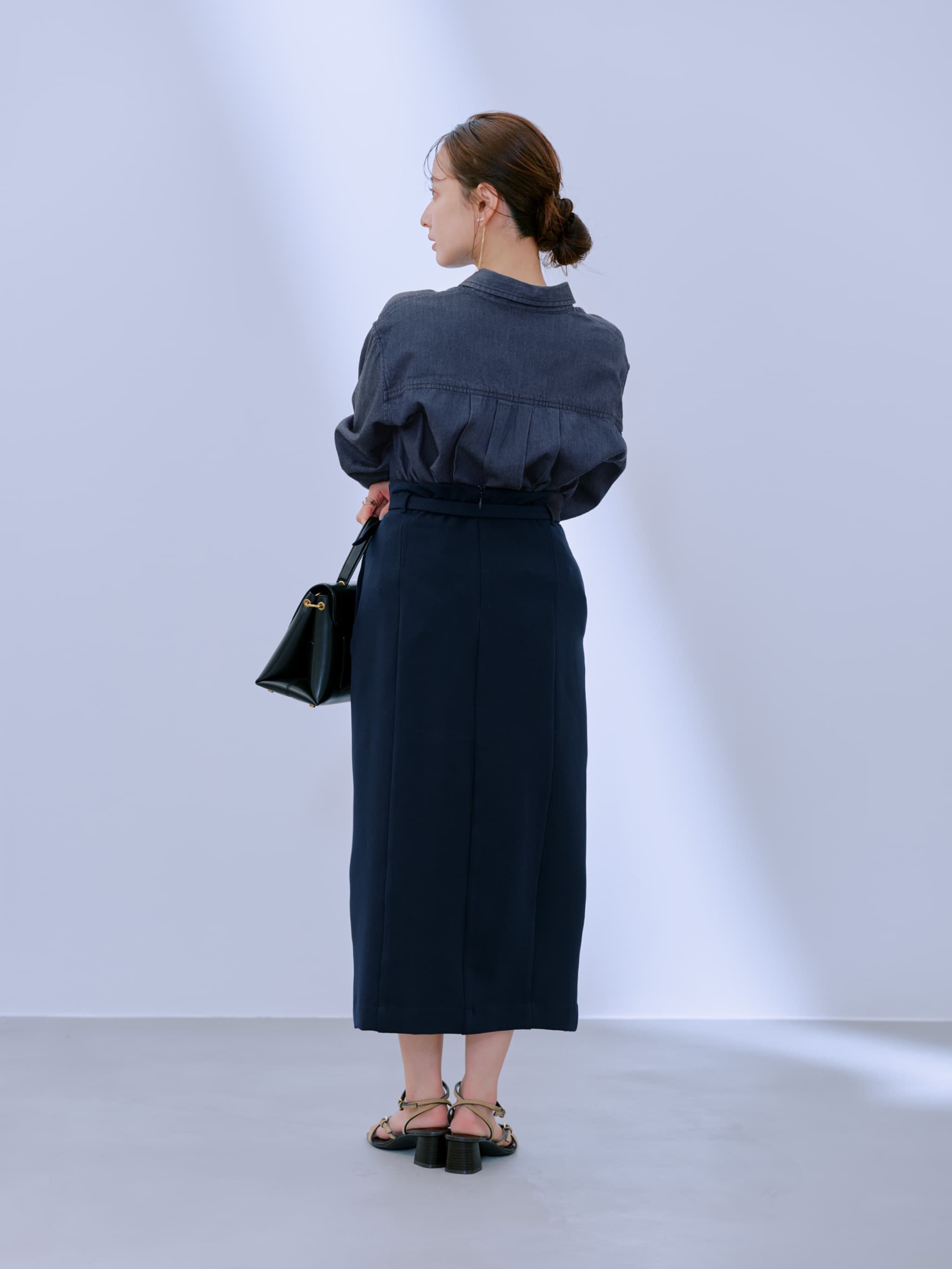 ベルト付きストレッチIラインスカート-short & regular | 小柄・低身長