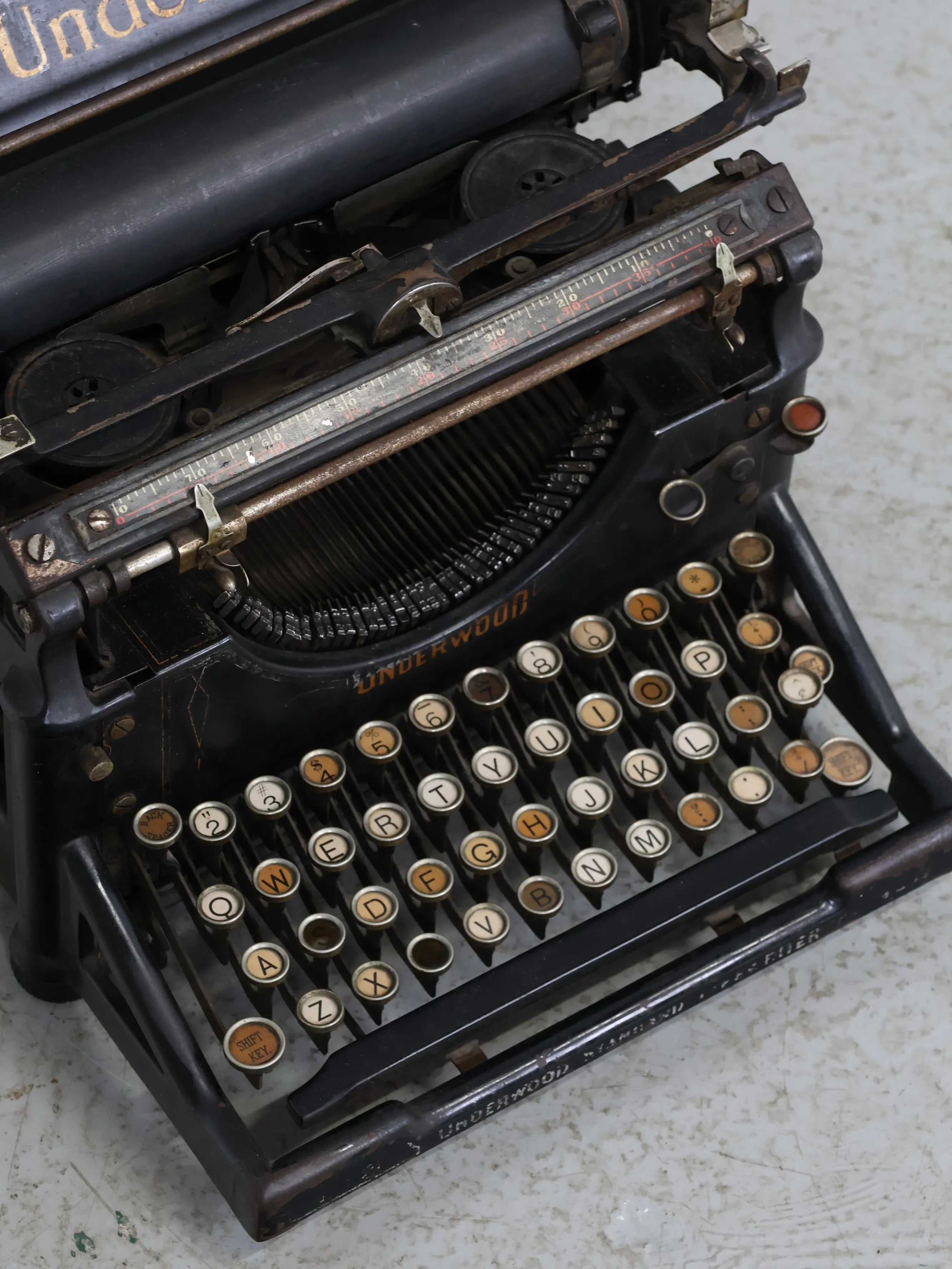 ヴィンテージ Underwood タイプライター | Collect Antique & Vintage