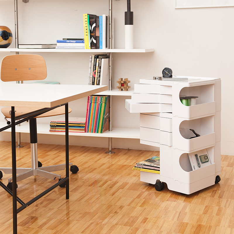 BOBY WAGON ボビーワゴン 3段5トレイ RED｜ボビーワゴン3段 | THE