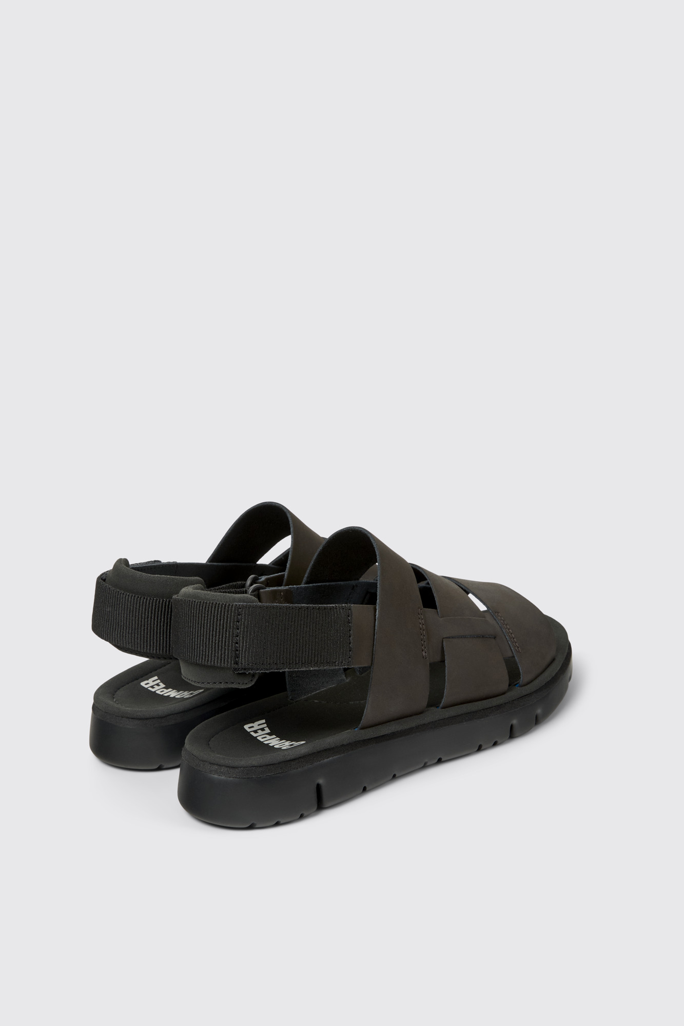 oruga | メンズ サンダル | カンペール（Camper）公式オンラインストア