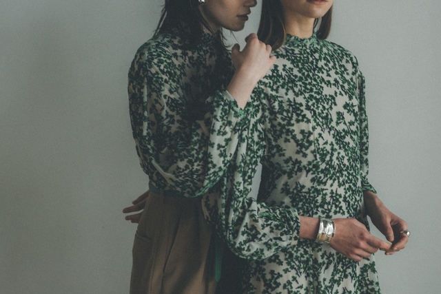 第二弾 21AW先行予約アイテム紹介Part3】繊細な花柄刺繍がたまらない