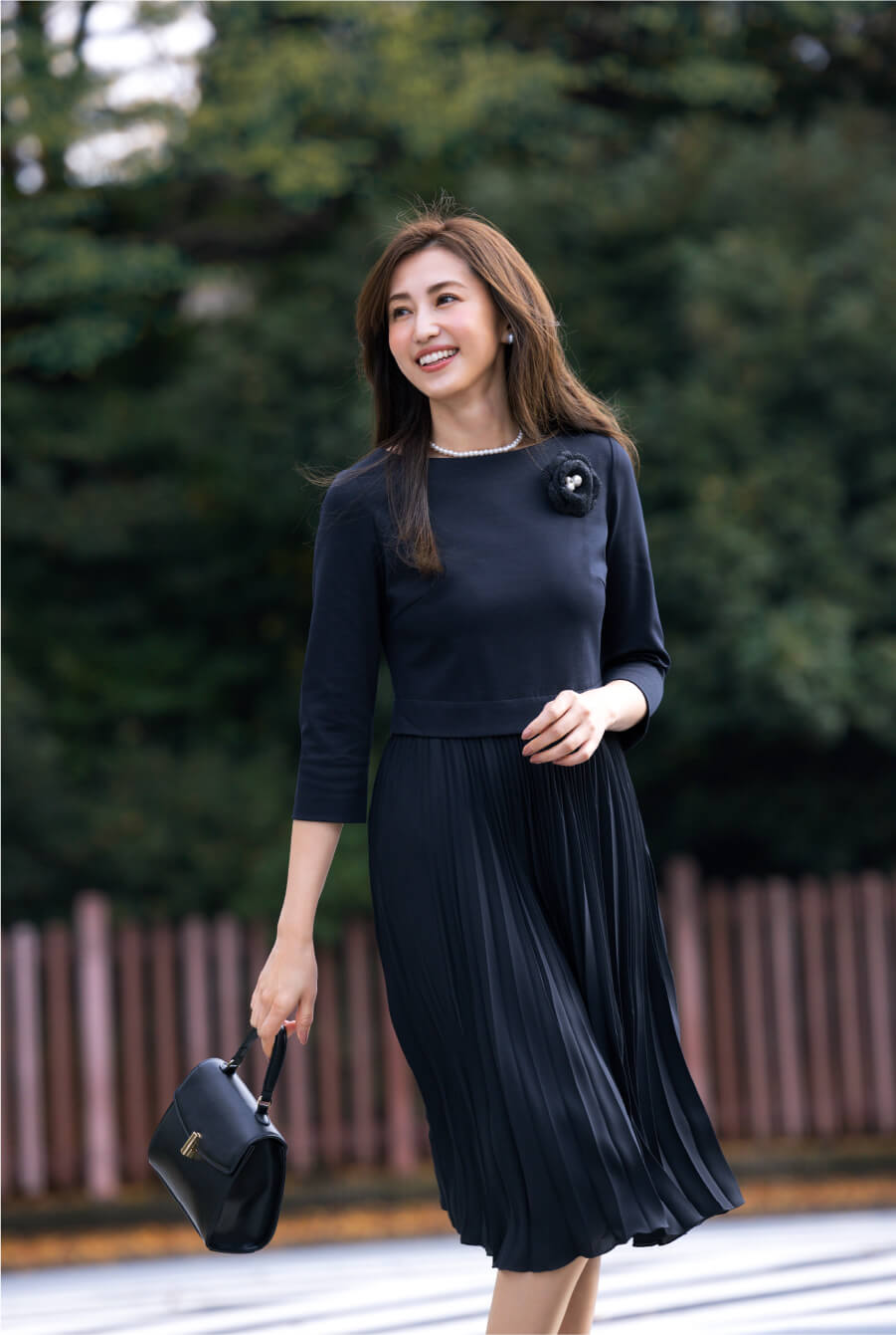 組曲】大切な日の装いも私らしく、きれいめフェミニン派の春のセレモニー服