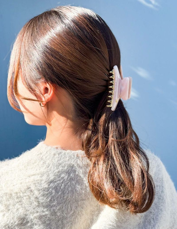 シンプル＆クラシカルな美しさのヘアクリップ | acca（アッカ